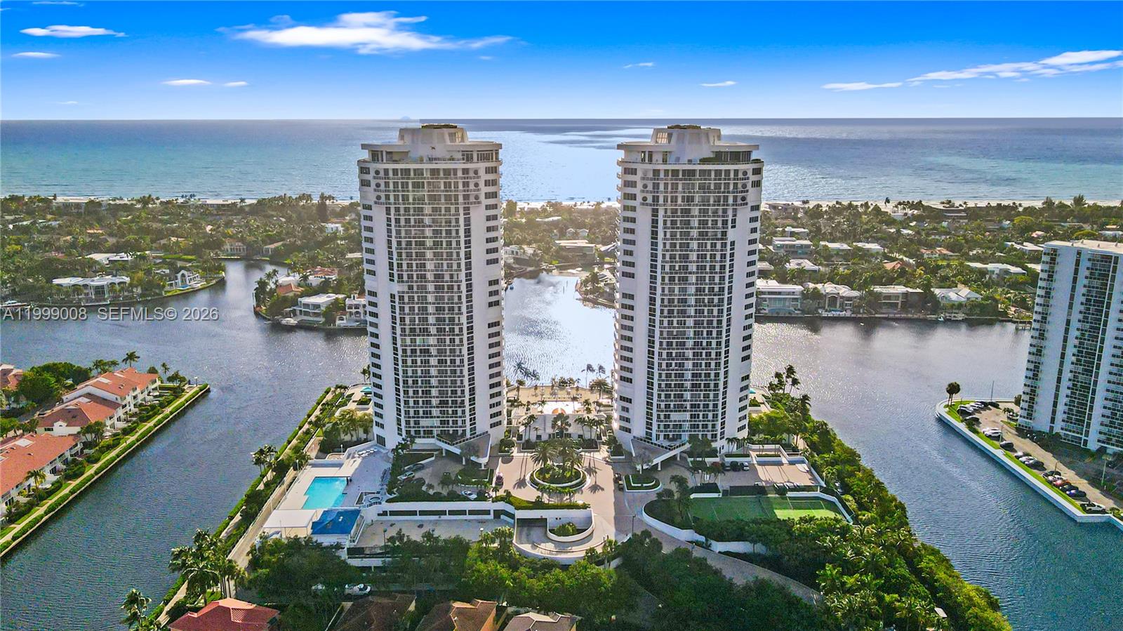 ONE ISLAND PLACE - Residential