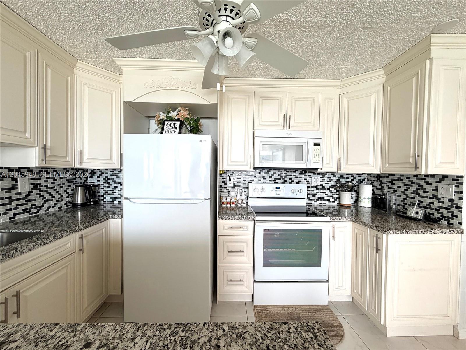 BURLEIGH HOUSE CONDO - Residential Lease
