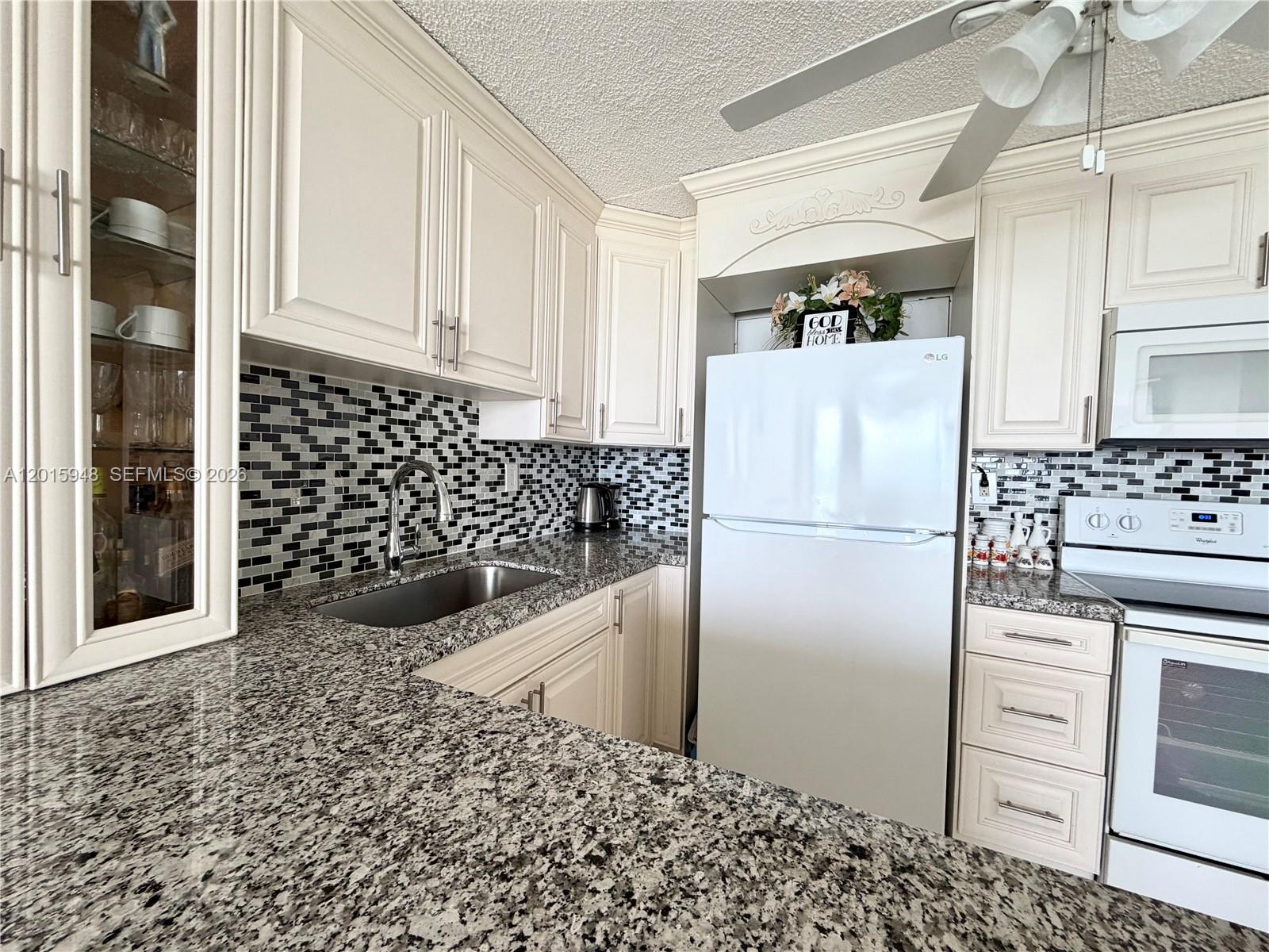 BURLEIGH HOUSE CONDO - Residential Lease