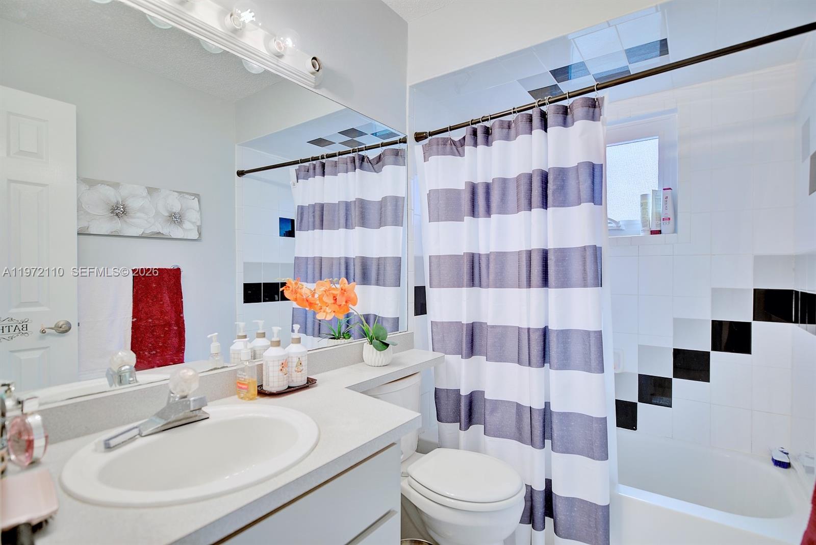 SUN N LAKES UNIT 2 - Residential