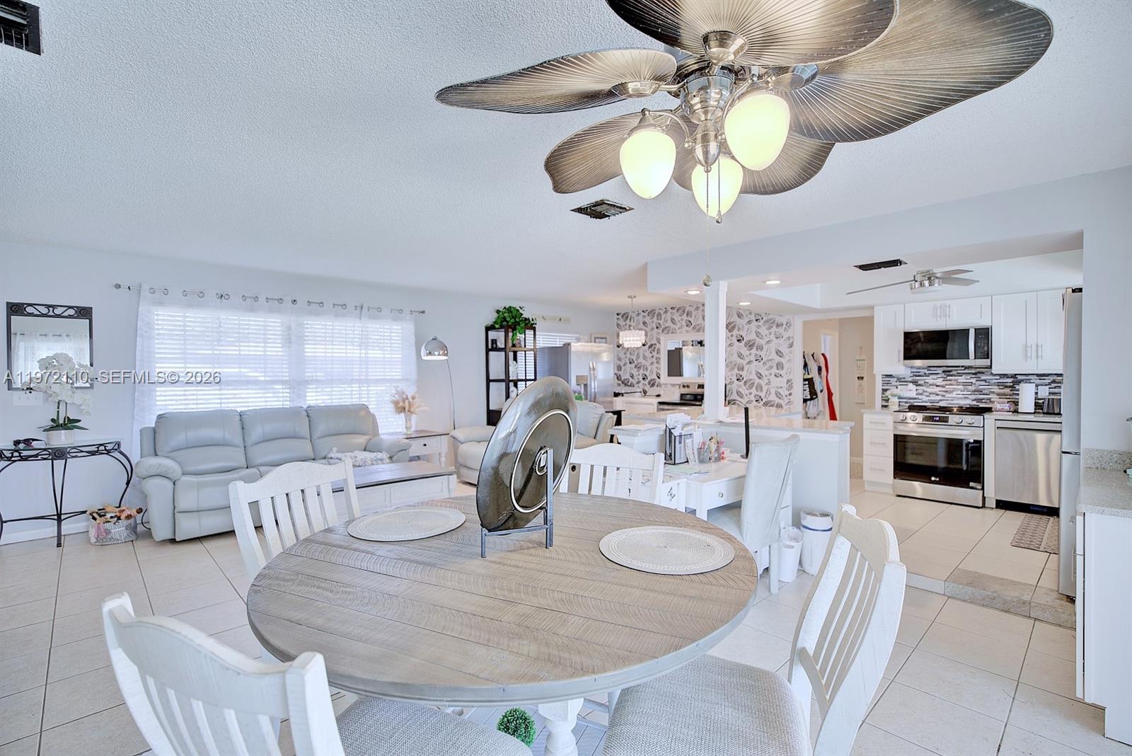 SUN N LAKES UNIT 2 - Residential