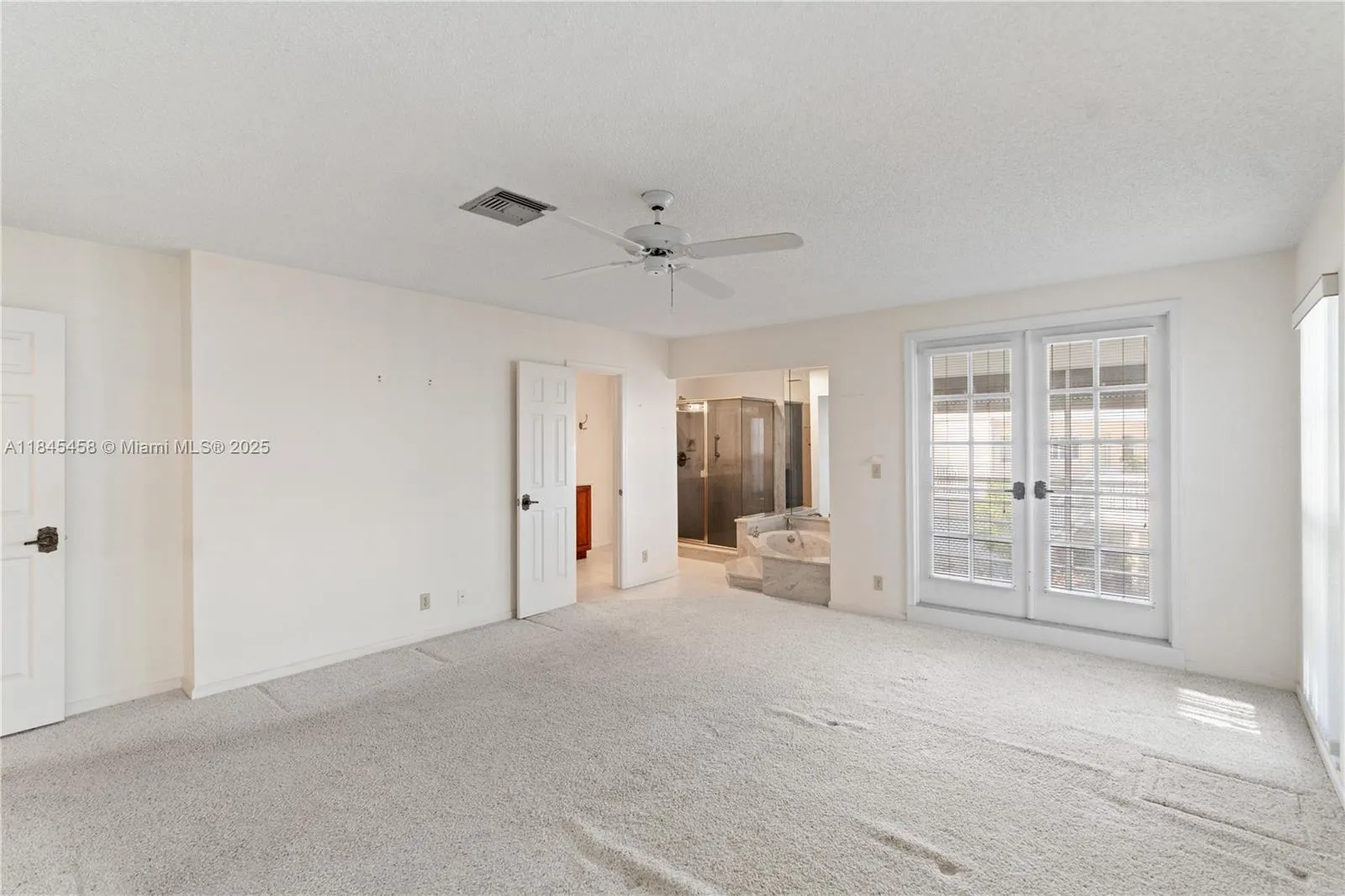 Hillsboro Beach, Florida 33062, United States, 3 Bedrooms Bedrooms, ,3 BathroomsBathrooms,Residential,Active,177595