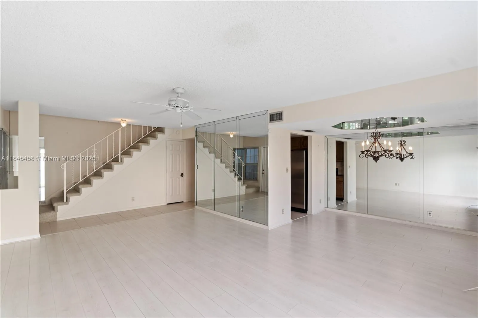 Hillsboro Beach, Florida 33062, United States, 3 Bedrooms Bedrooms, ,3 BathroomsBathrooms,Residential,Active,177595