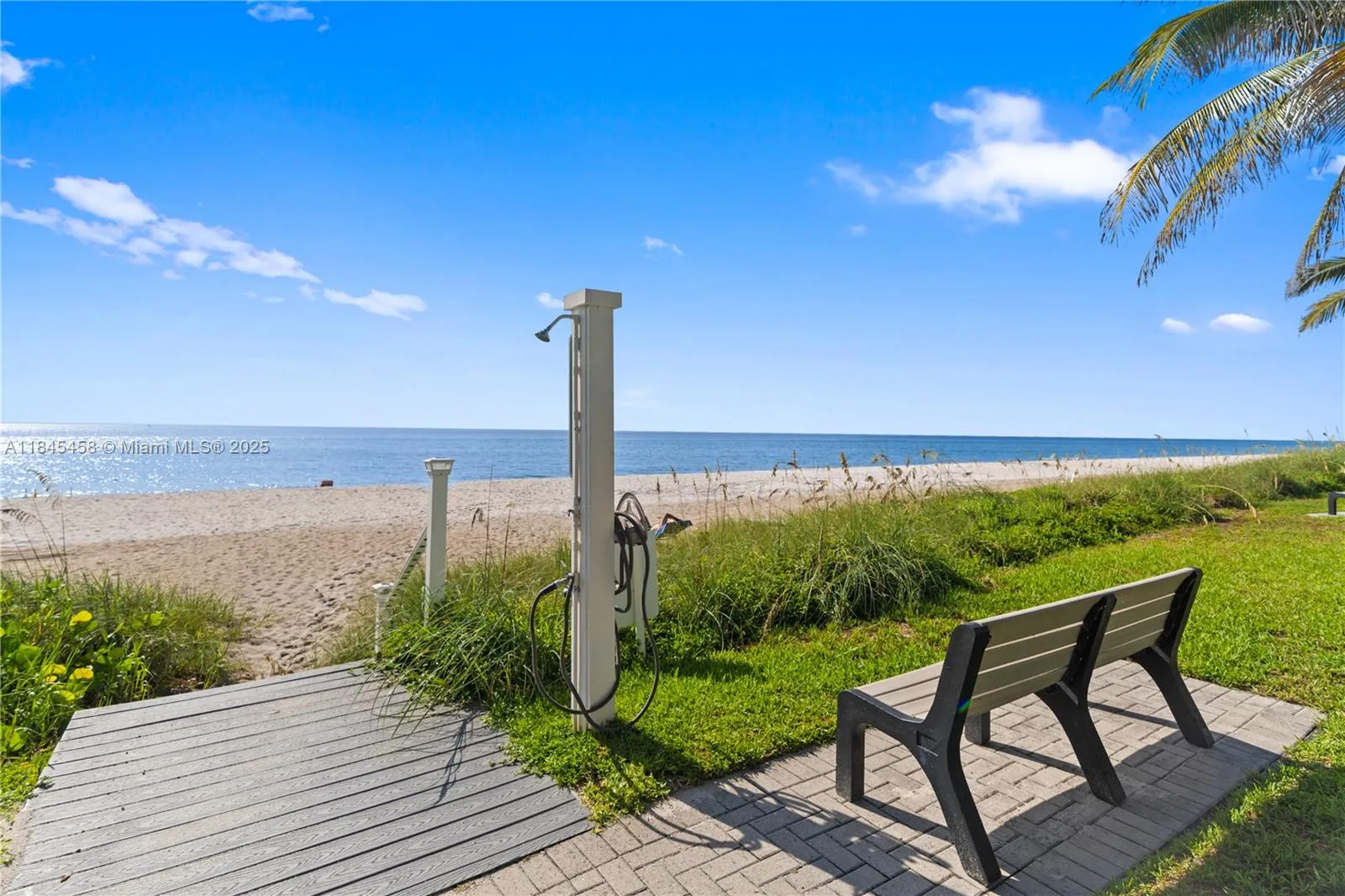 Hillsboro Beach, Florida 33062, United States, 3 Bedrooms Bedrooms, ,3 BathroomsBathrooms,Residential,Active,177595