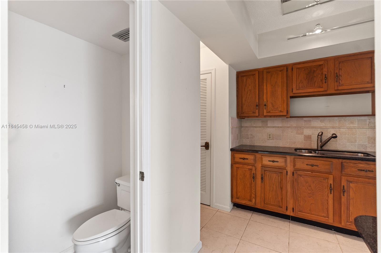 Hillsboro Beach and Yacht - Residential