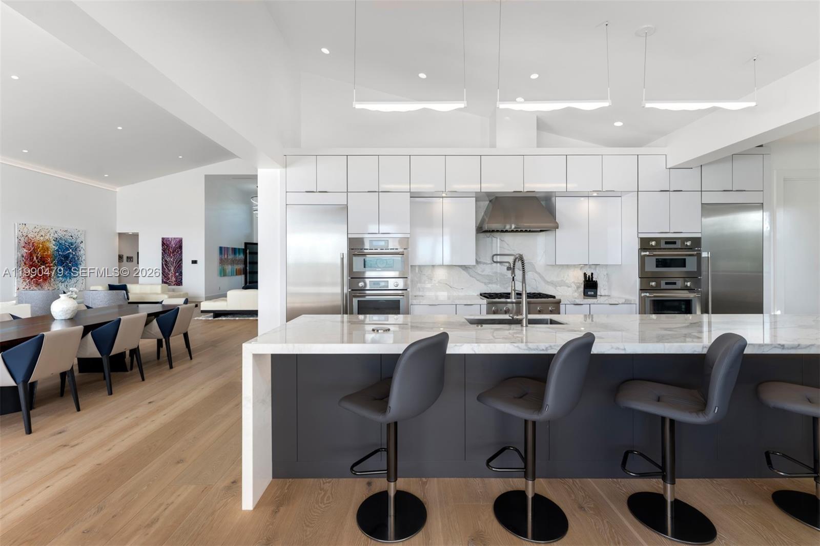 PLANTATION BEACH - Residential