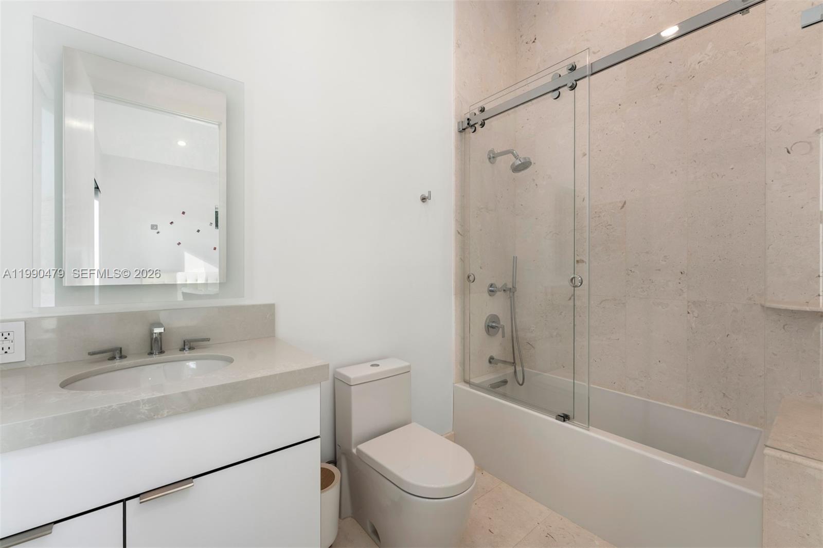 PLANTATION BEACH - Residential