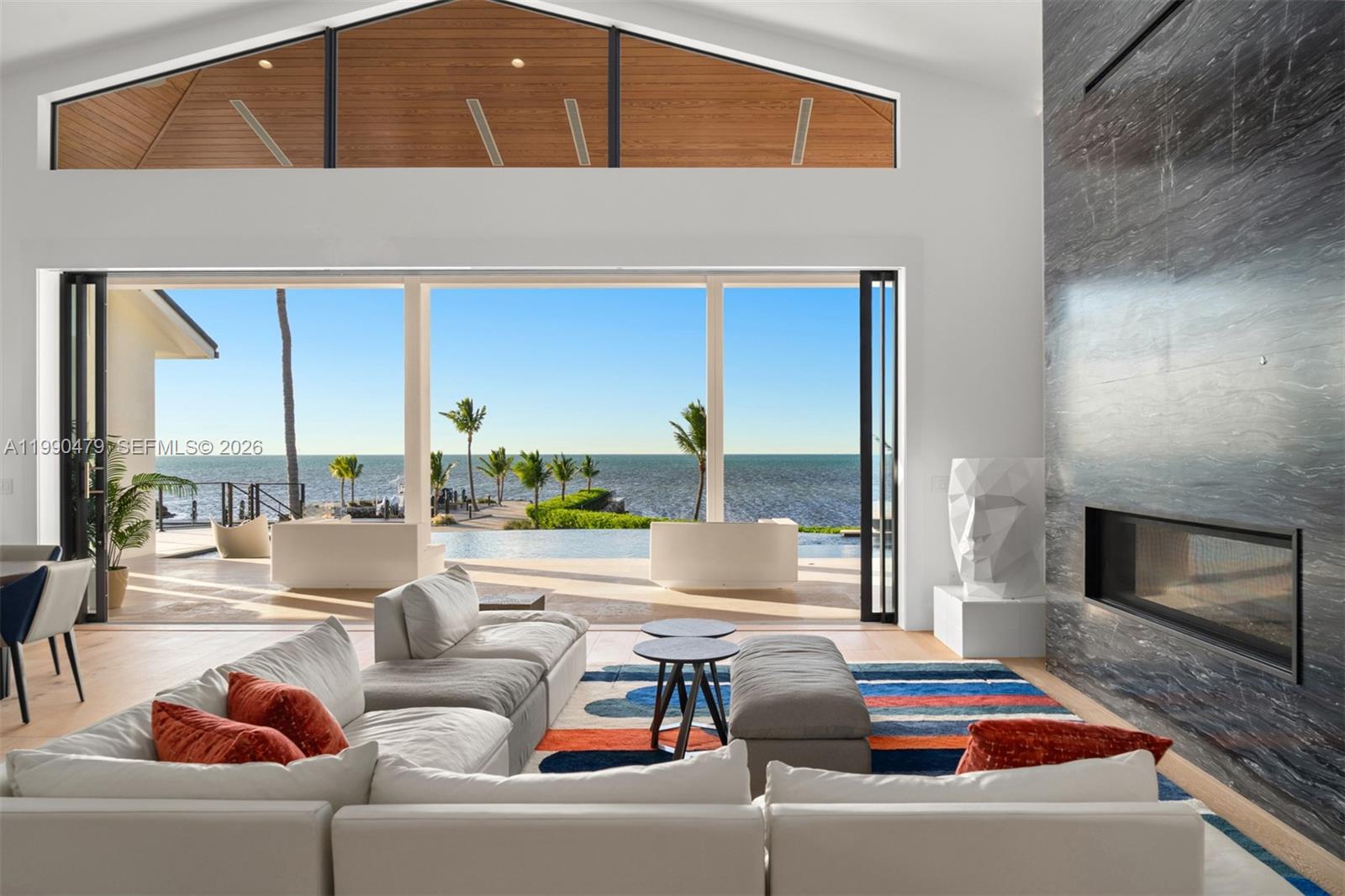 PLANTATION BEACH - Residential