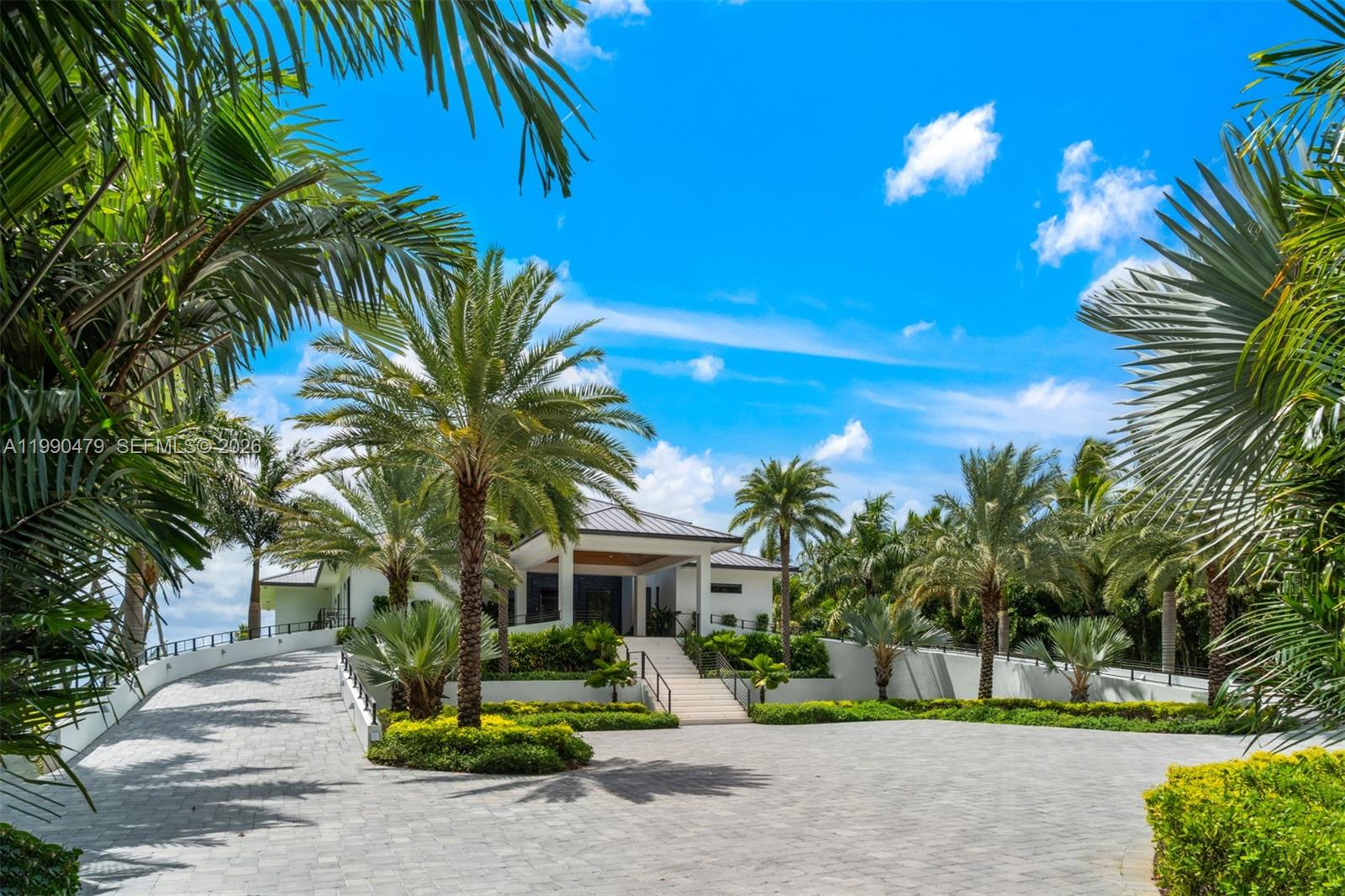 PLANTATION BEACH - Residential