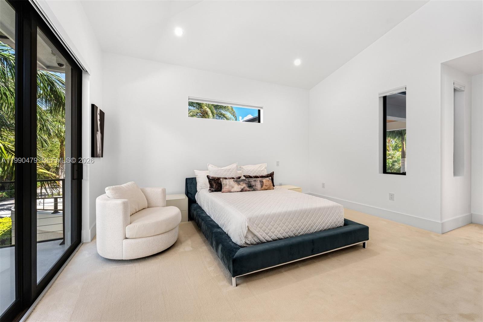 PLANTATION BEACH - Residential