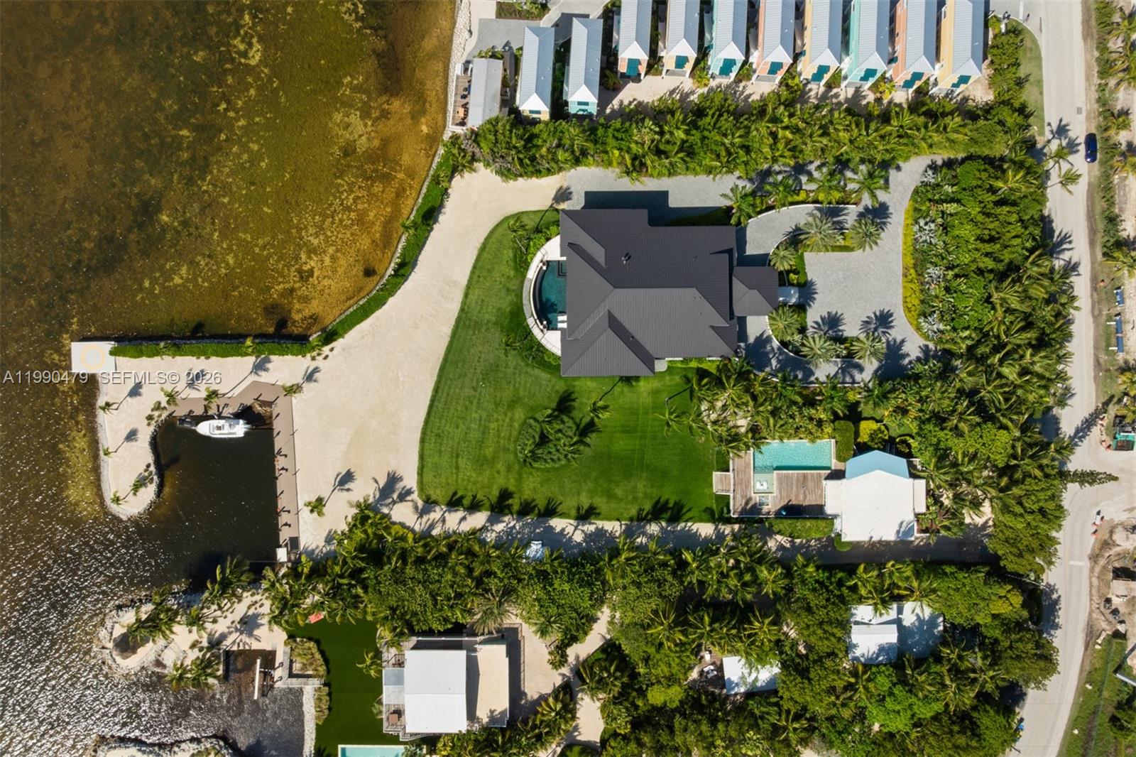 PLANTATION BEACH - Residential