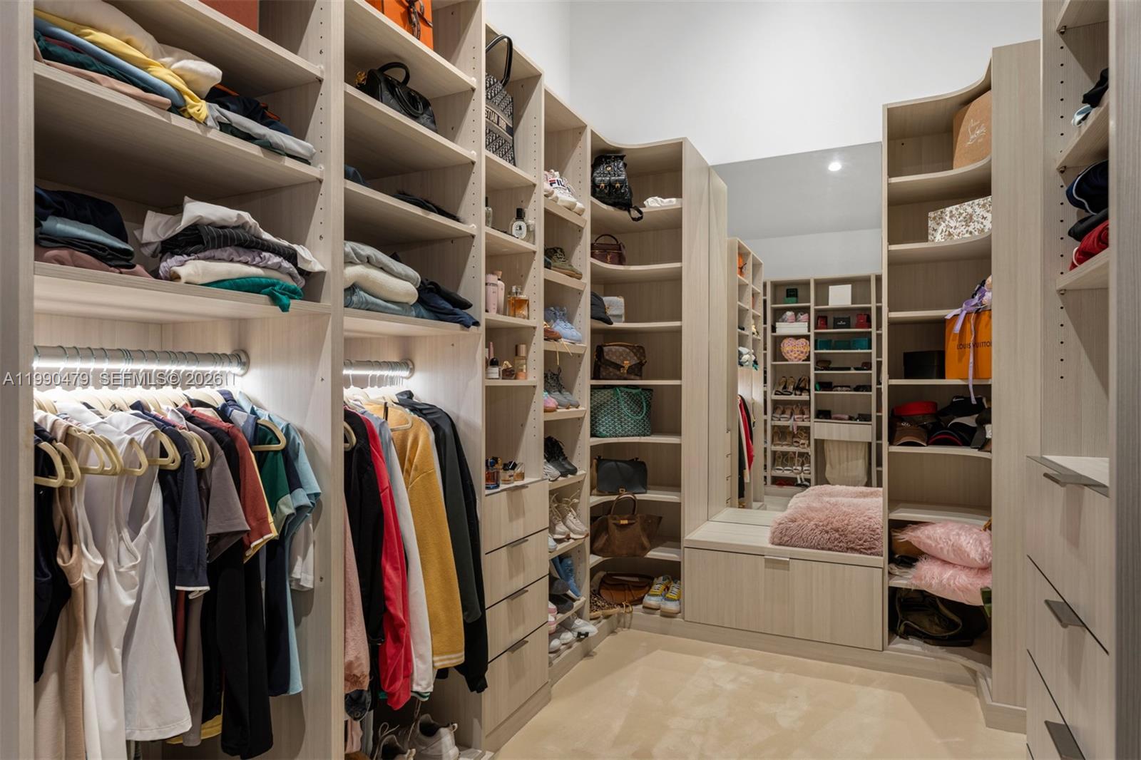 PLANTATION BEACH - Residential