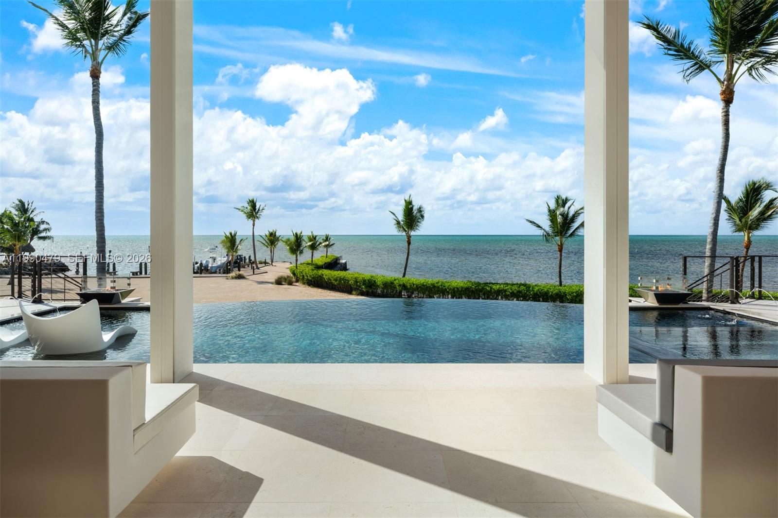 PLANTATION BEACH - Residential