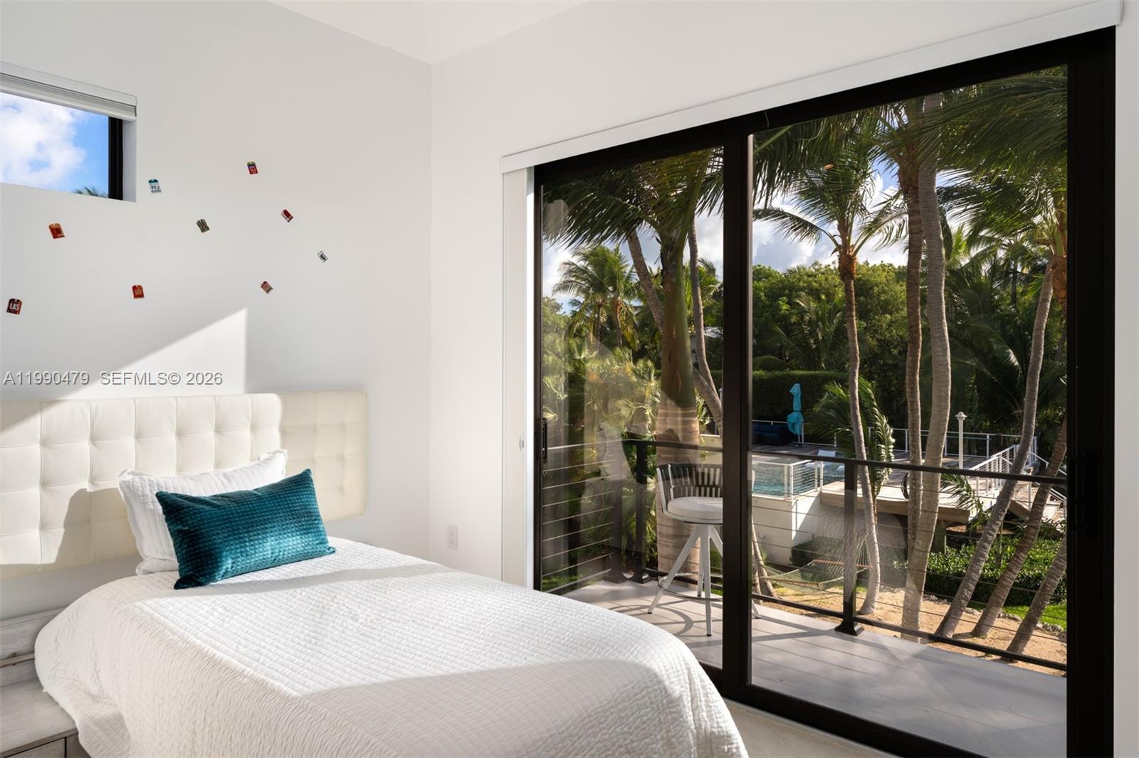 PLANTATION BEACH - Residential