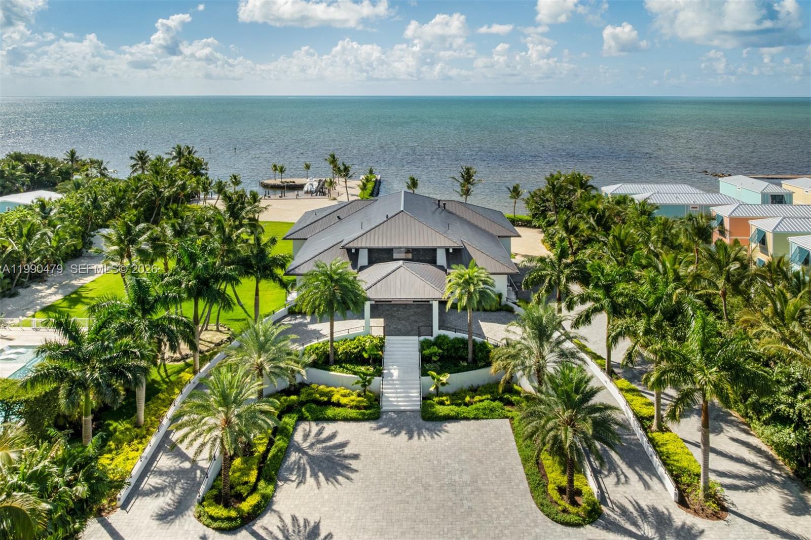 PLANTATION BEACH - Residential