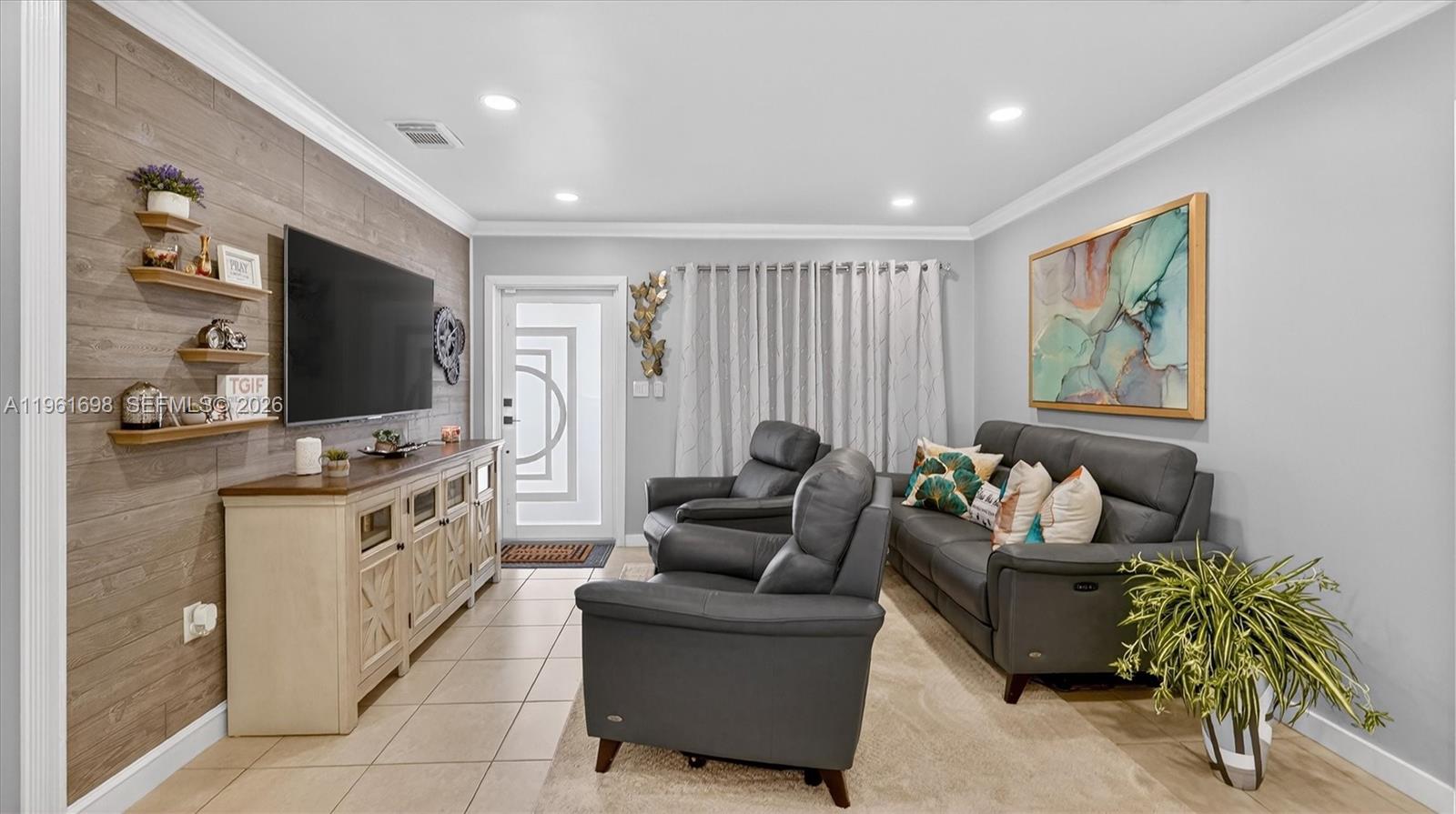 MARCIA-JANE SUB - Residential