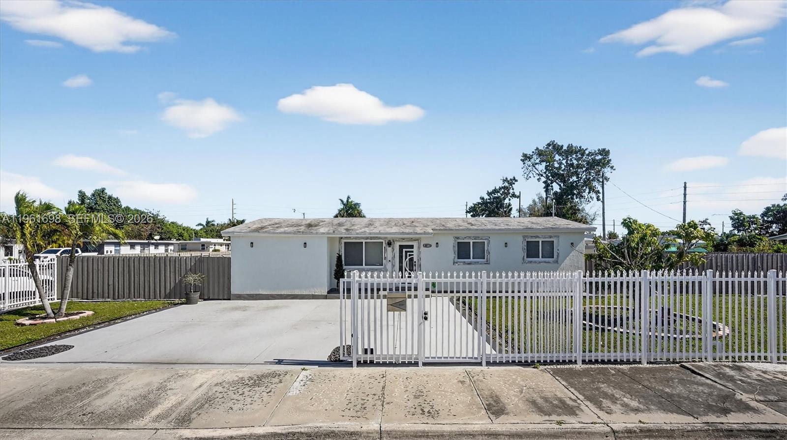 MARCIA-JANE SUB - Residential