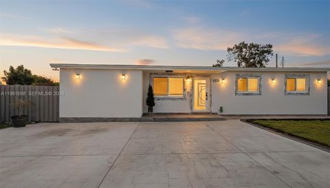 22301 SW 117th Pl Miami FL 33170