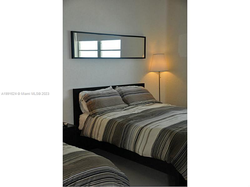 TIDES ON HOLLYWOOD BEACH - Residential Lease