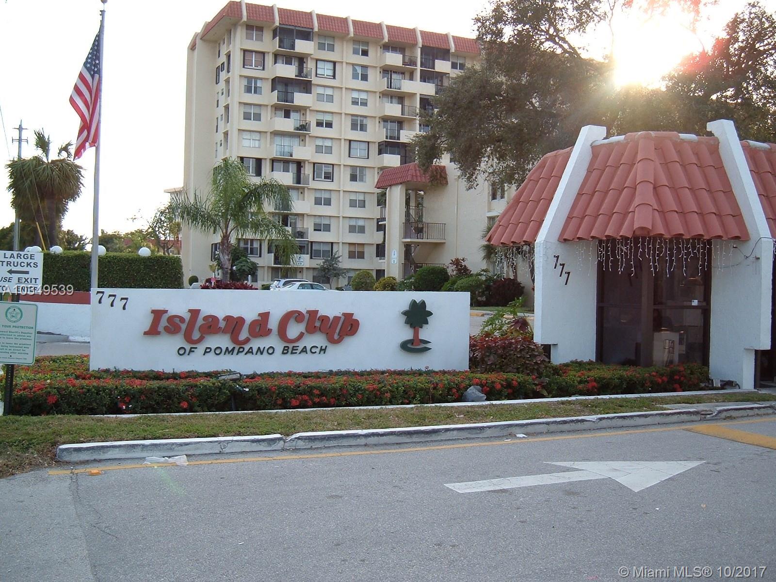 This waterfront community boasts a year round resort style atmosphere with amenities such as 24 hour manned security, heated pools, courtesy bus, billiard room, function hall, card room, etc. Close to beaches, shopping, dining, and golfing.