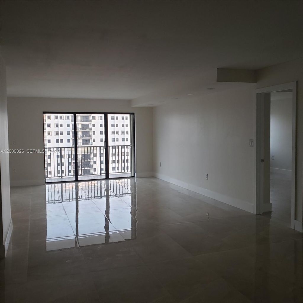 Photo of 1201 S Ocean Dr #2105S, Hollywood, FL 33019 (MLS # A12009026)