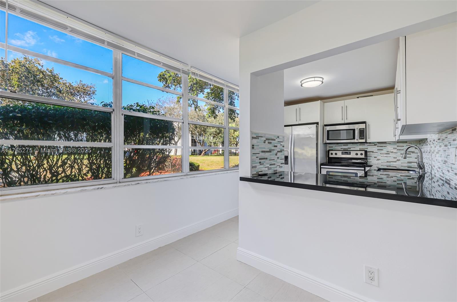 ORCHID TREE CONDO ONE - Residential