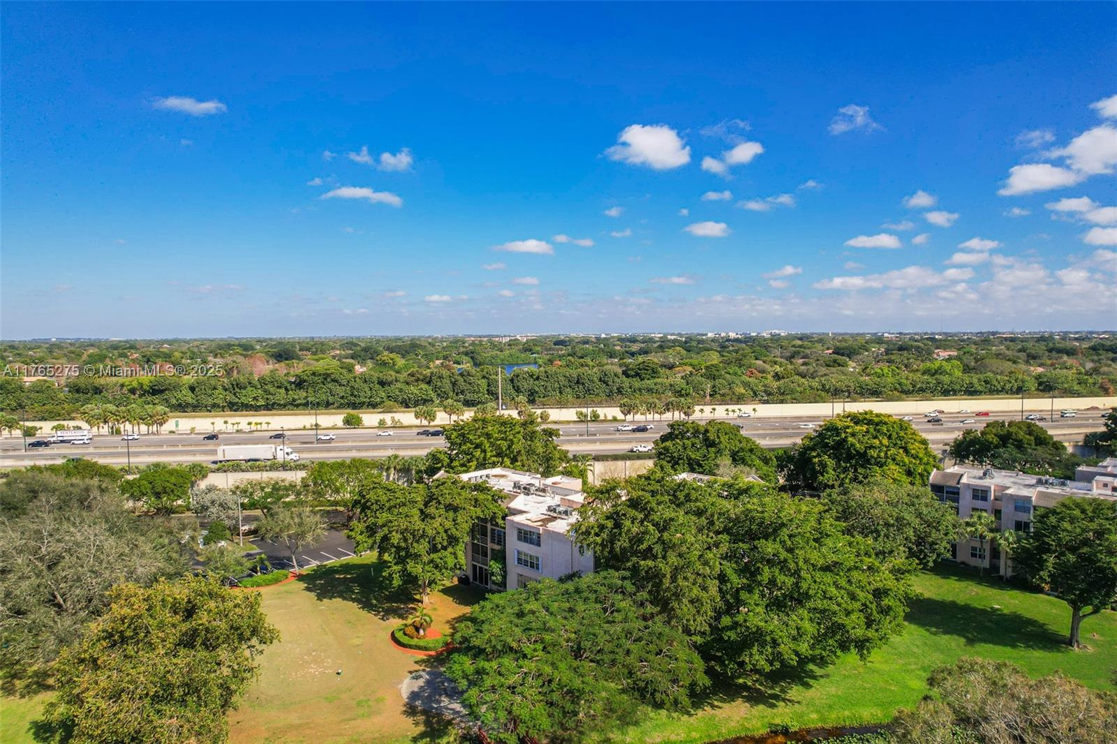 ORCHID TREE CONDO ONE - Residential