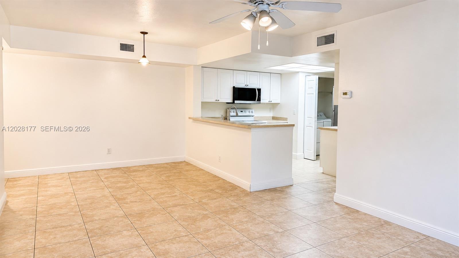 VISCONTI CONDO - Residential