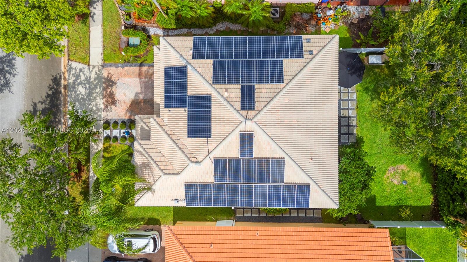 PEMBROKE ISLES 1 - Residential