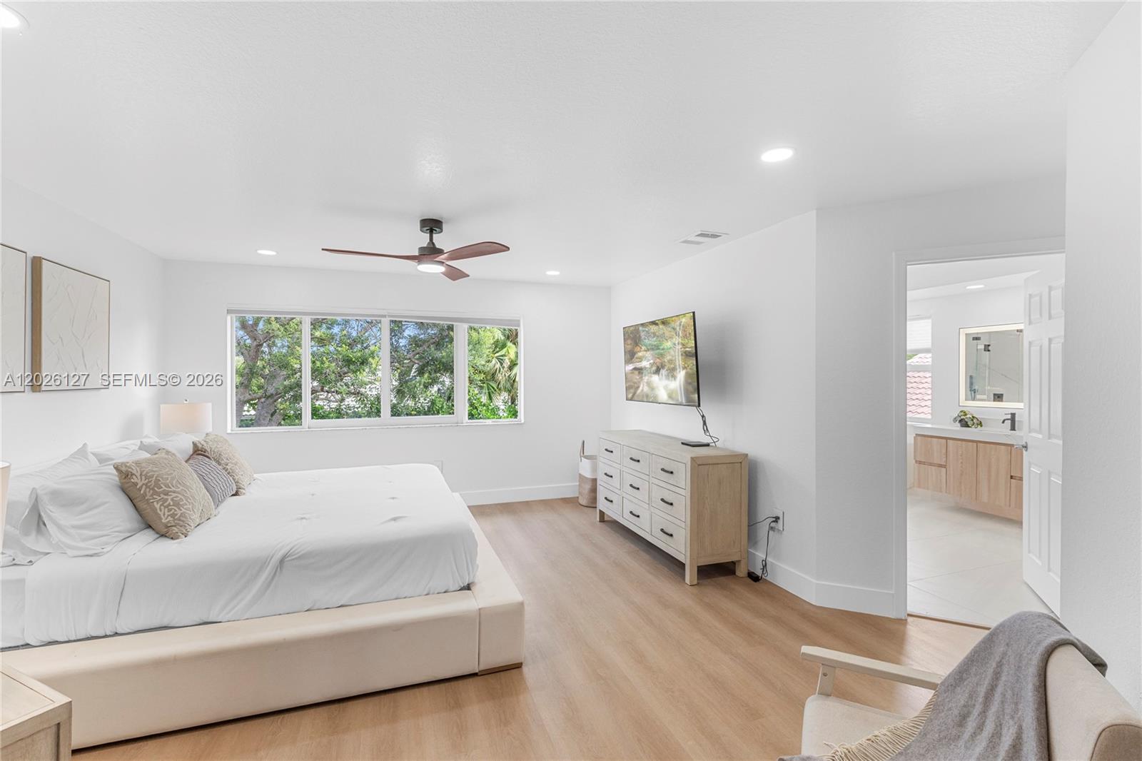 PEMBROKE ISLES 1 - Residential