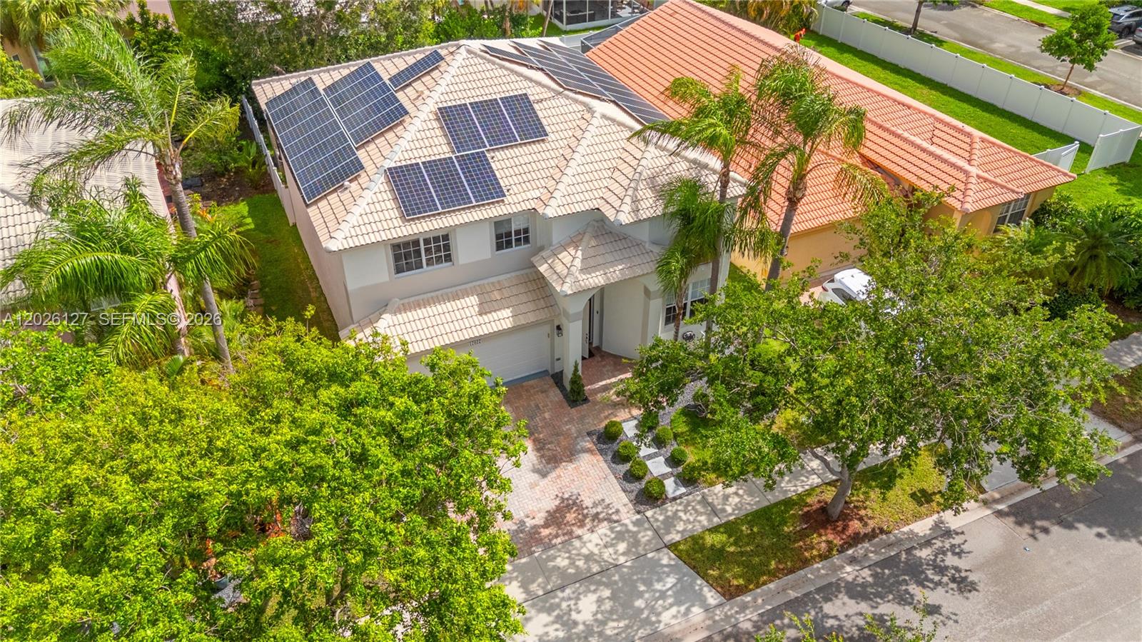 PEMBROKE ISLES 1 - Residential