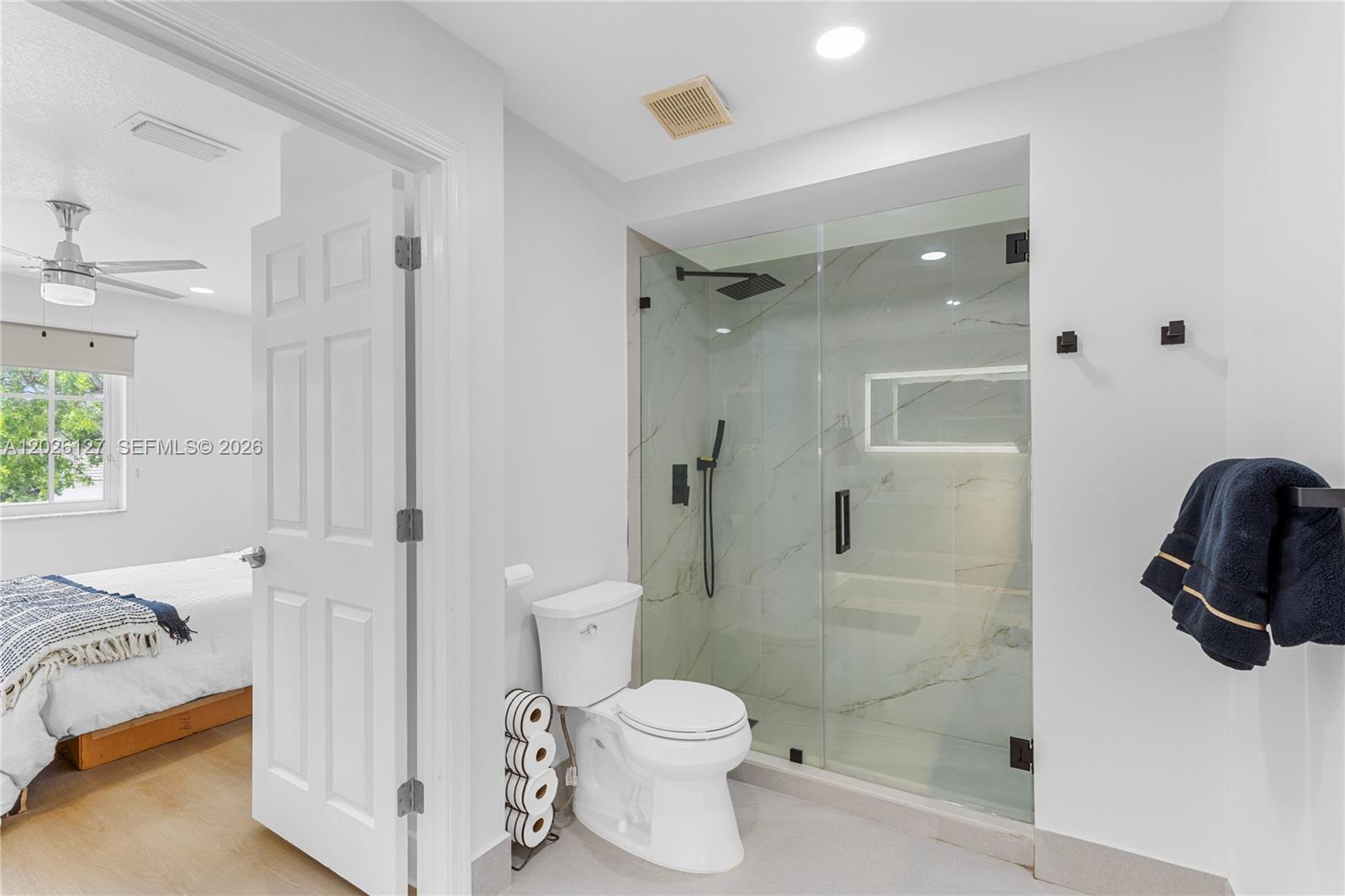 PEMBROKE ISLES 1 - Residential