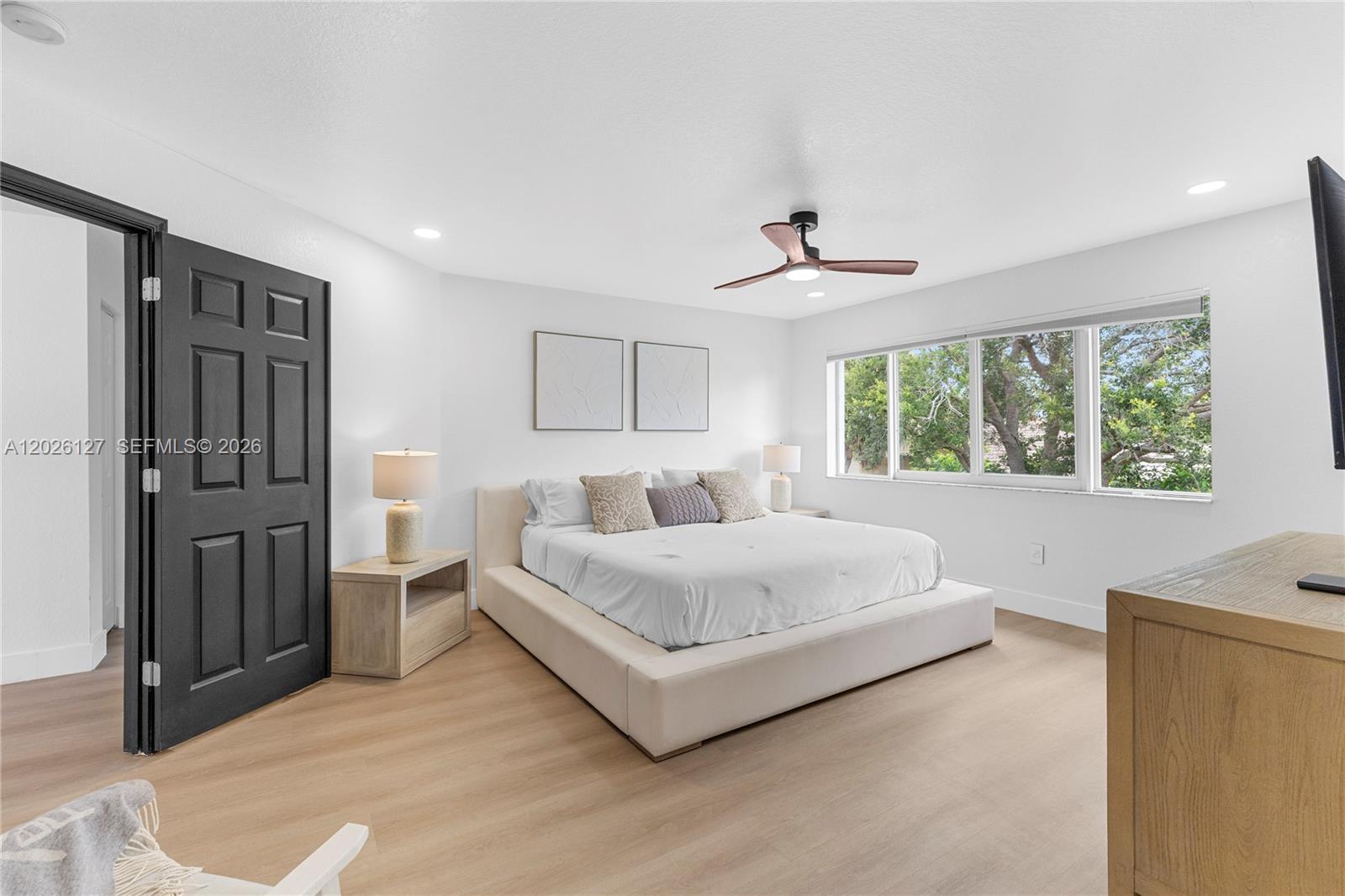 PEMBROKE ISLES 1 - Residential