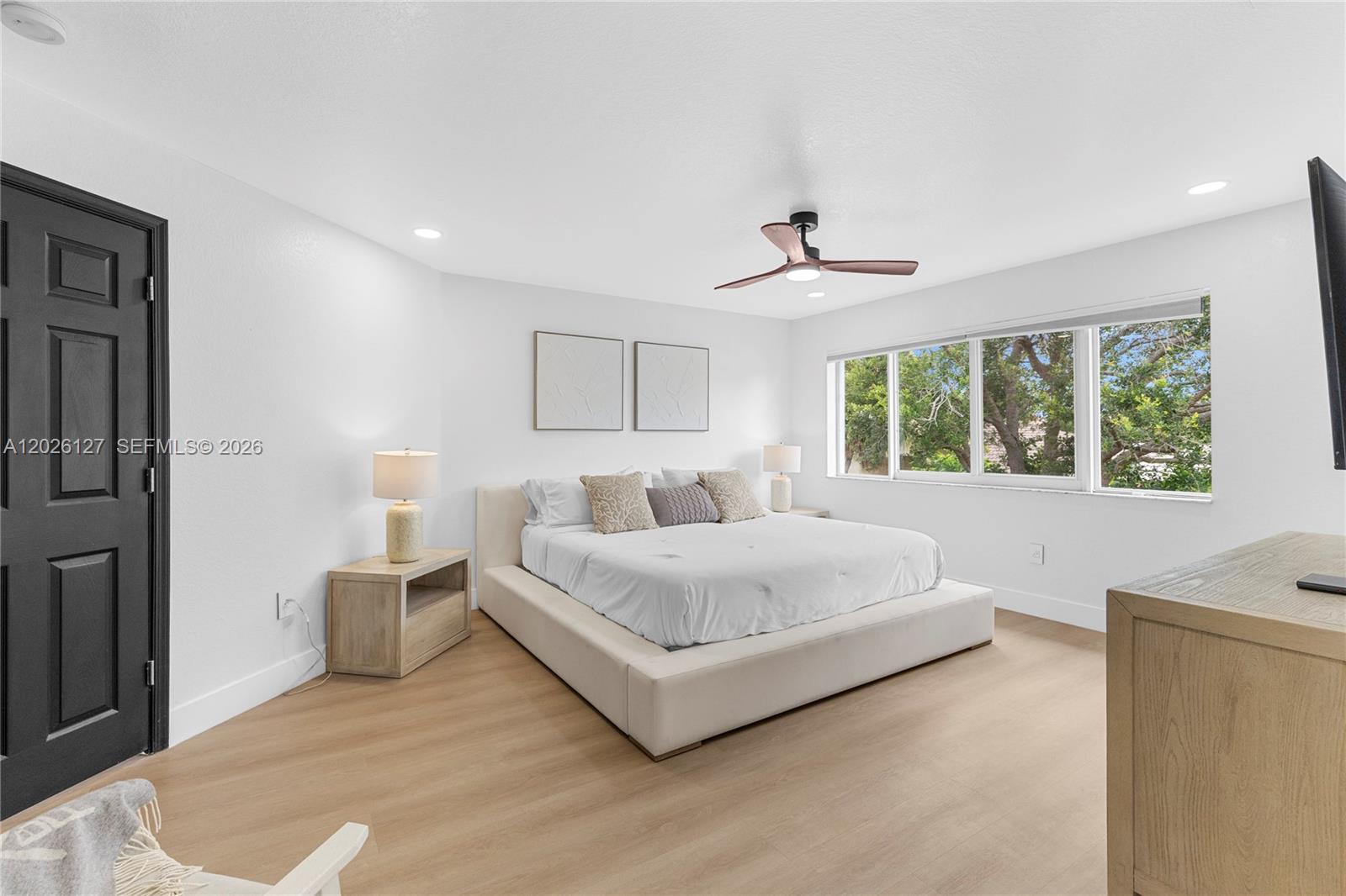 PEMBROKE ISLES 1 - Residential