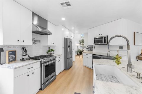Tiny photo for 17027 NW 19th St, Pembroke Pines, FL 33028 (MLS # A12026127)