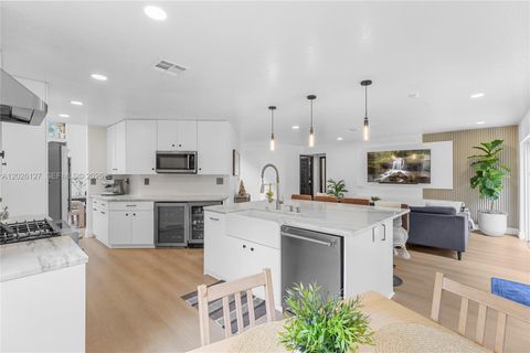 Tiny photo for 17027 NW 19th St, Pembroke Pines, FL 33028 (MLS # A12026127)