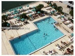 300 NE Bayview Dr 501