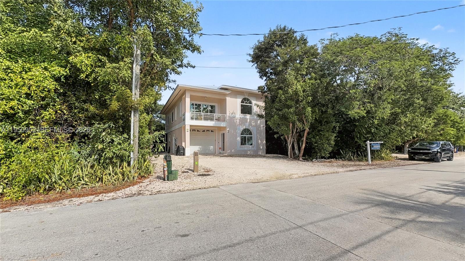 KEY LARGO BEACH - Residential