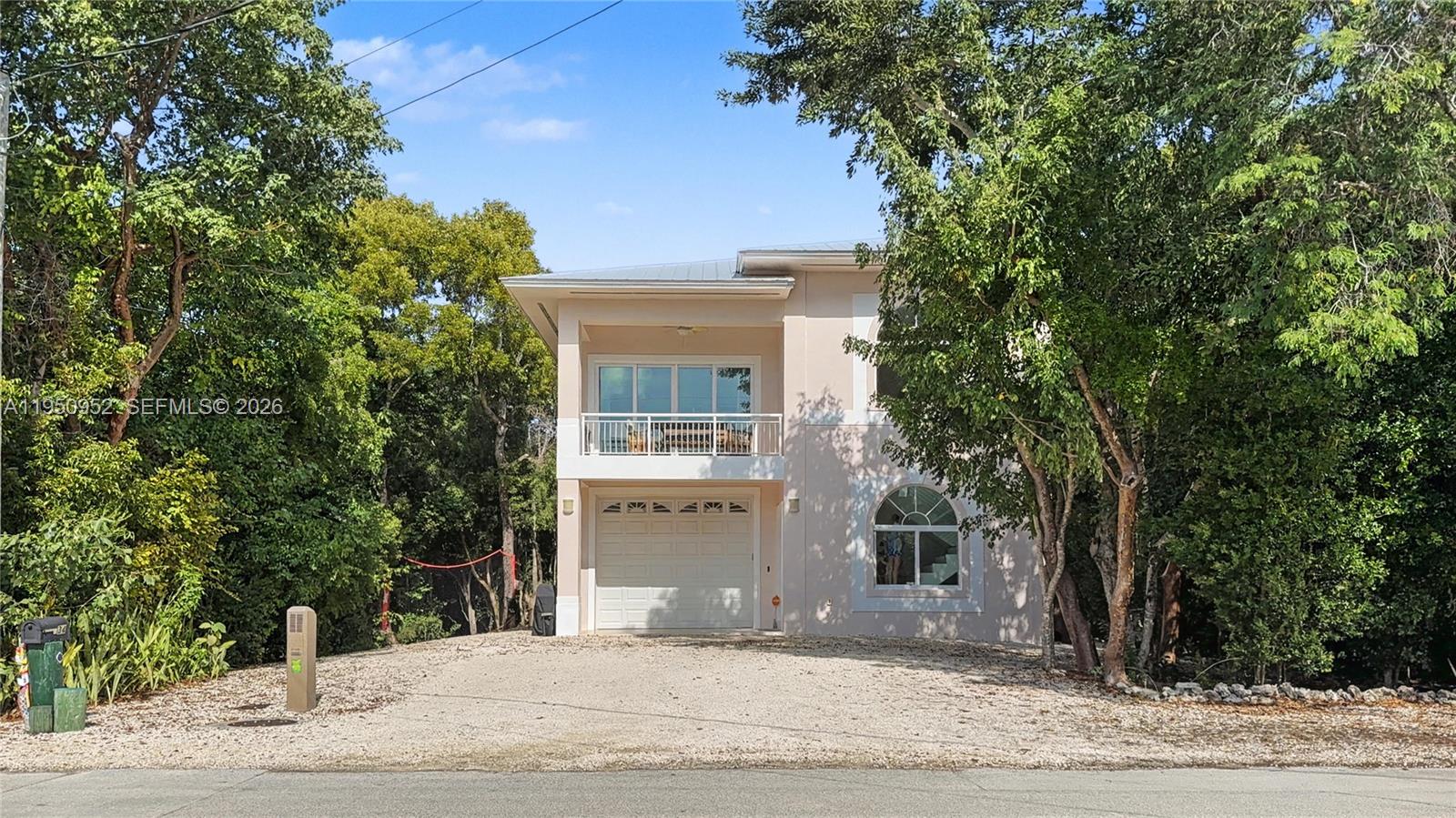 KEY LARGO BEACH - Residential