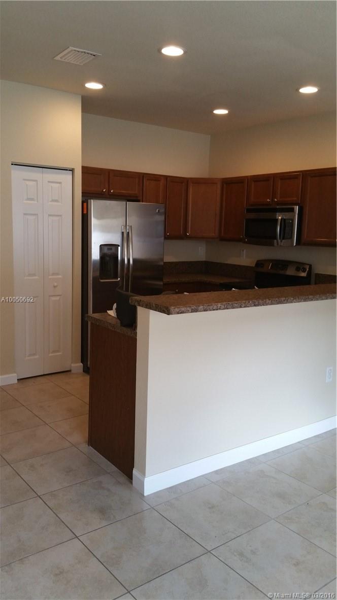 Bellagio Villas - Residential Lease