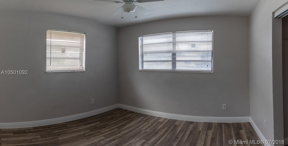 SCOTT LAKE MANOR SEC 3 - Residential