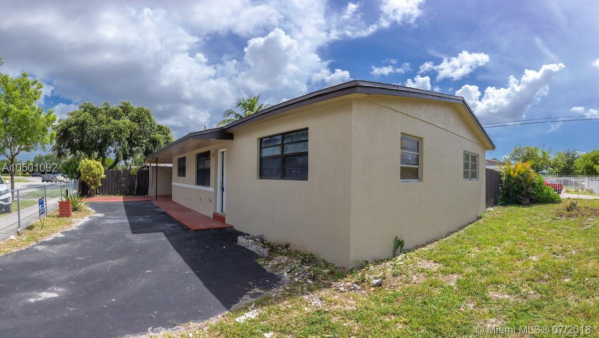 SCOTT LAKE MANOR SEC 3 - Residential