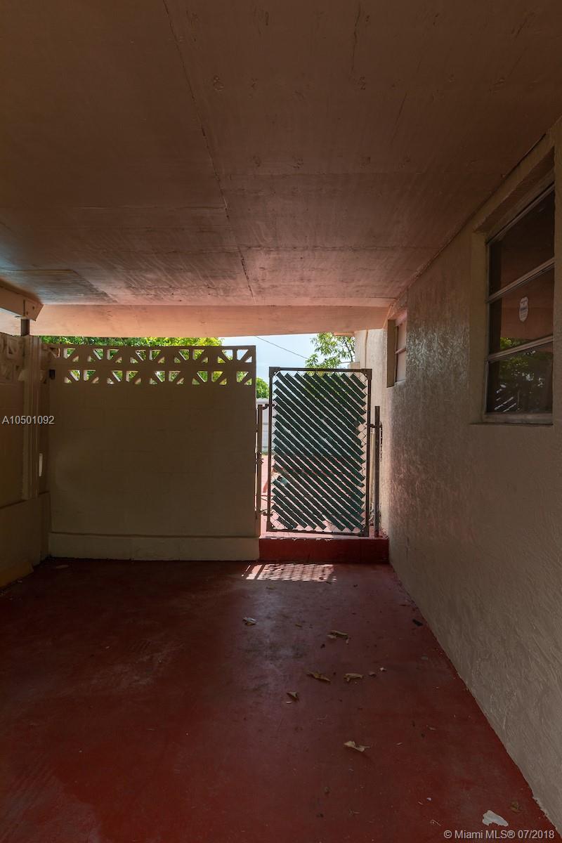 SCOTT LAKE MANOR SEC 3 - Residential