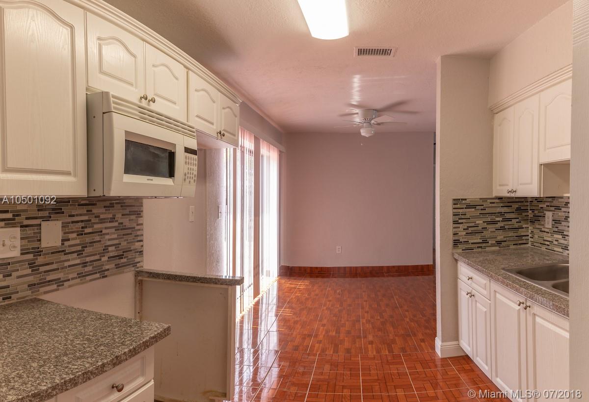 SCOTT LAKE MANOR SEC 3 - Residential