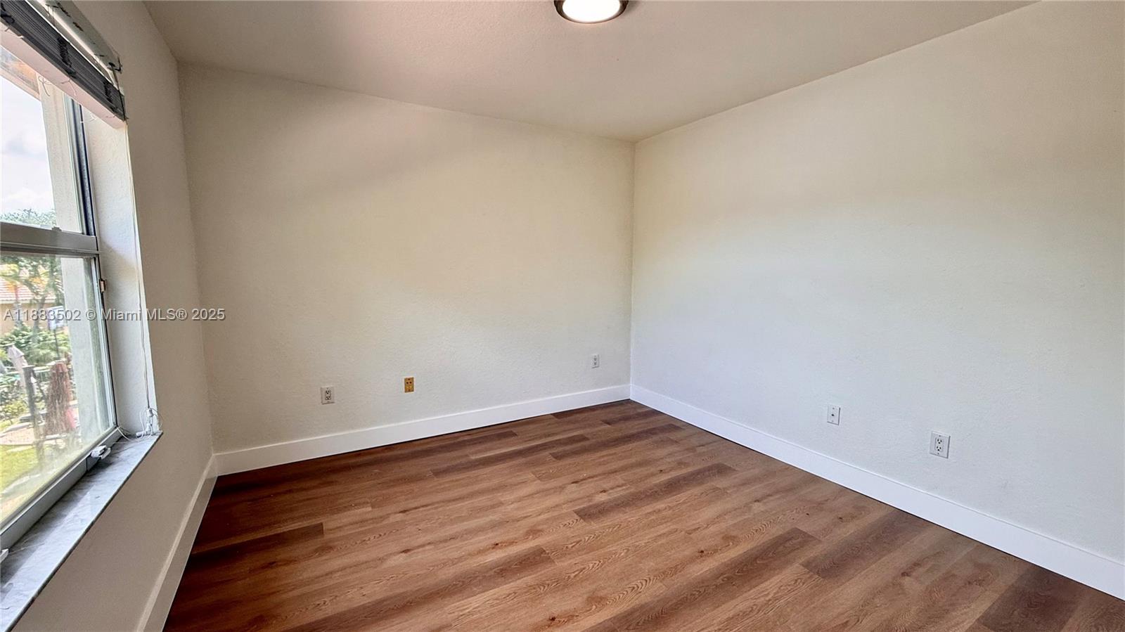 POD 12 AT MONARCH LAKES - Residential Lease