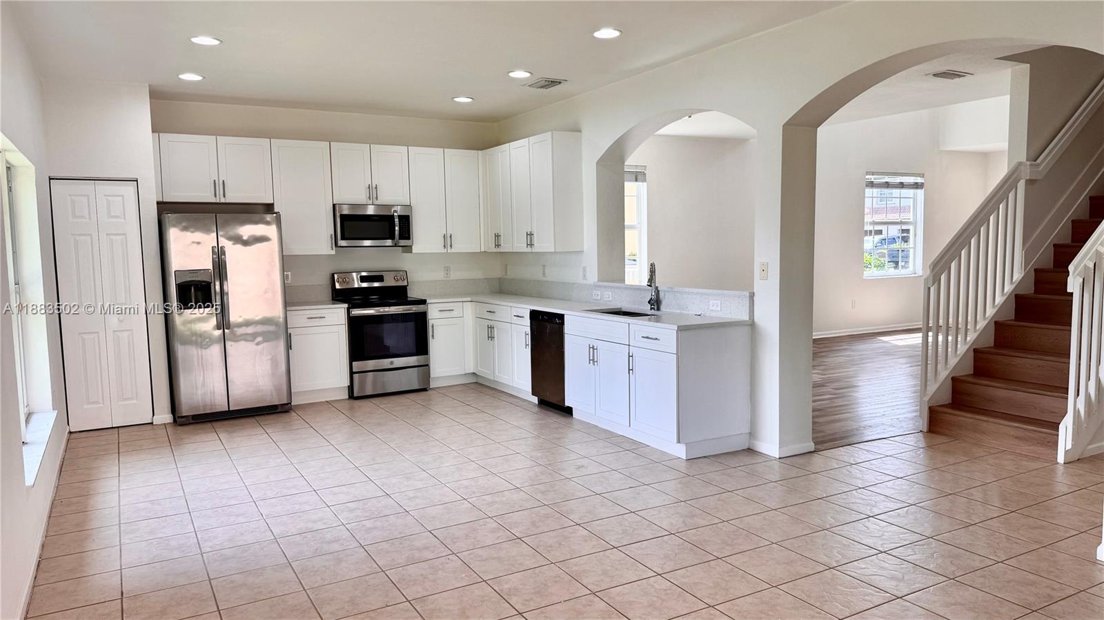 POD 12 AT MONARCH LAKES - Residential Lease