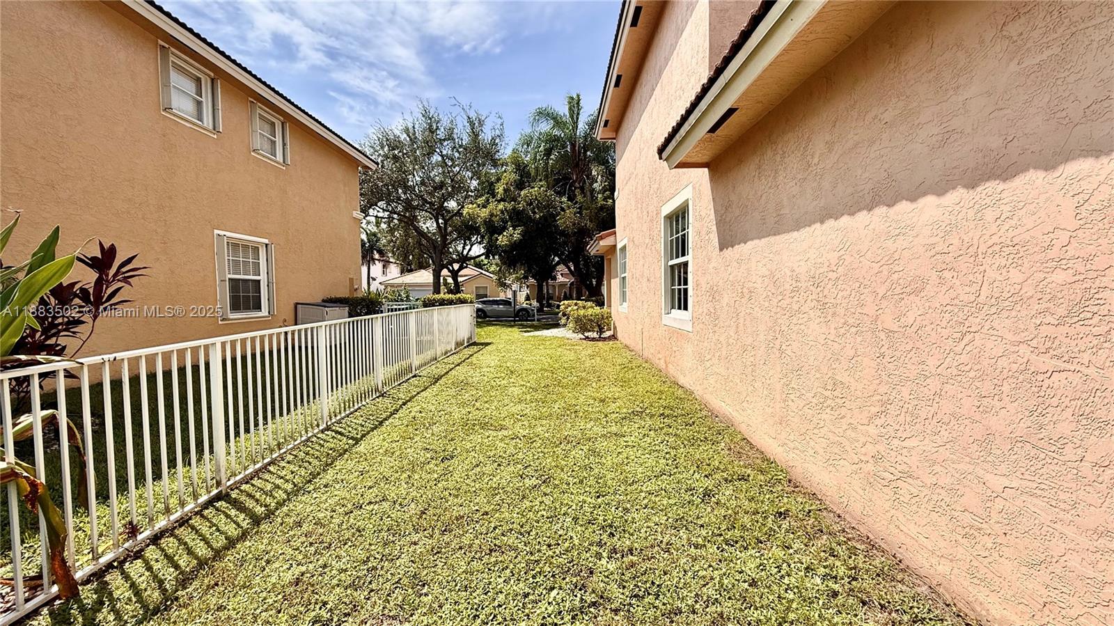 POD 12 AT MONARCH LAKES - Residential Lease