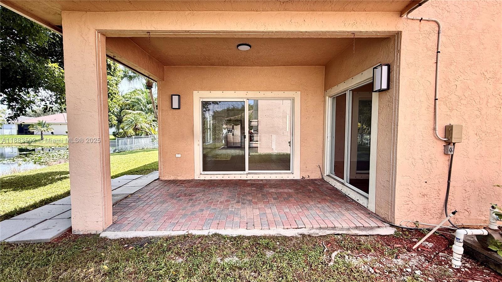 POD 12 AT MONARCH LAKES - Residential Lease