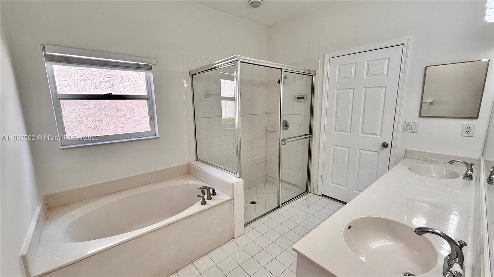 POD 12 AT MONARCH LAKES - Residential Lease