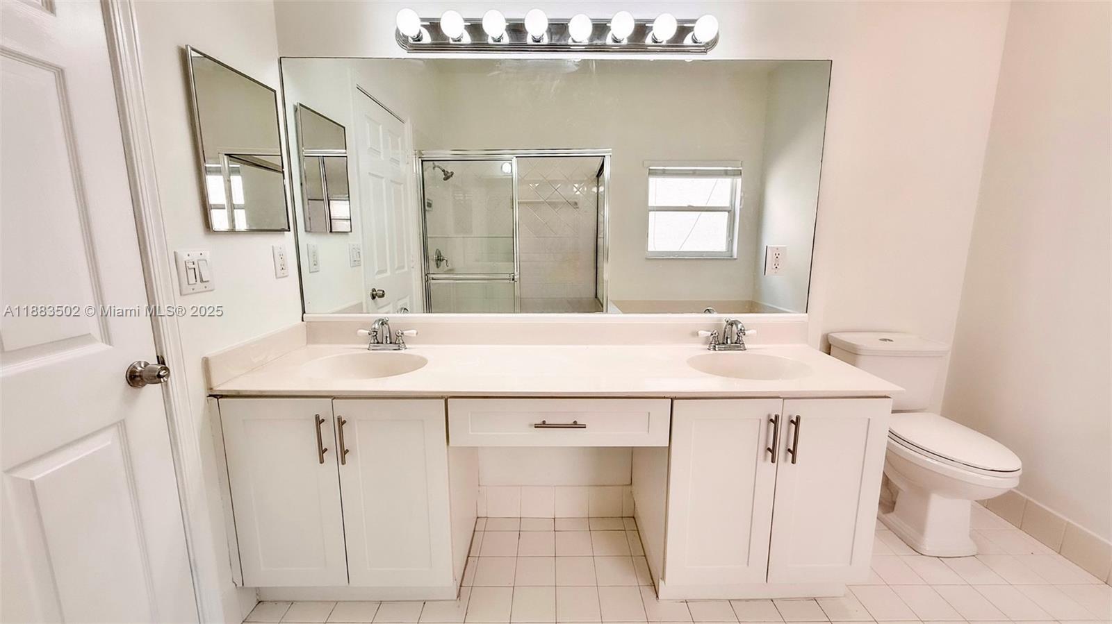POD 12 AT MONARCH LAKES - Residential Lease